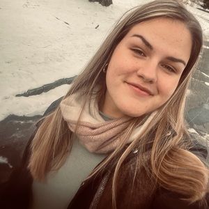 Meet your Posher, Zoie